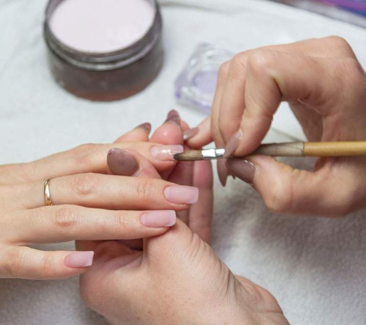 Soyez belle jusqu’au bout des doigts.